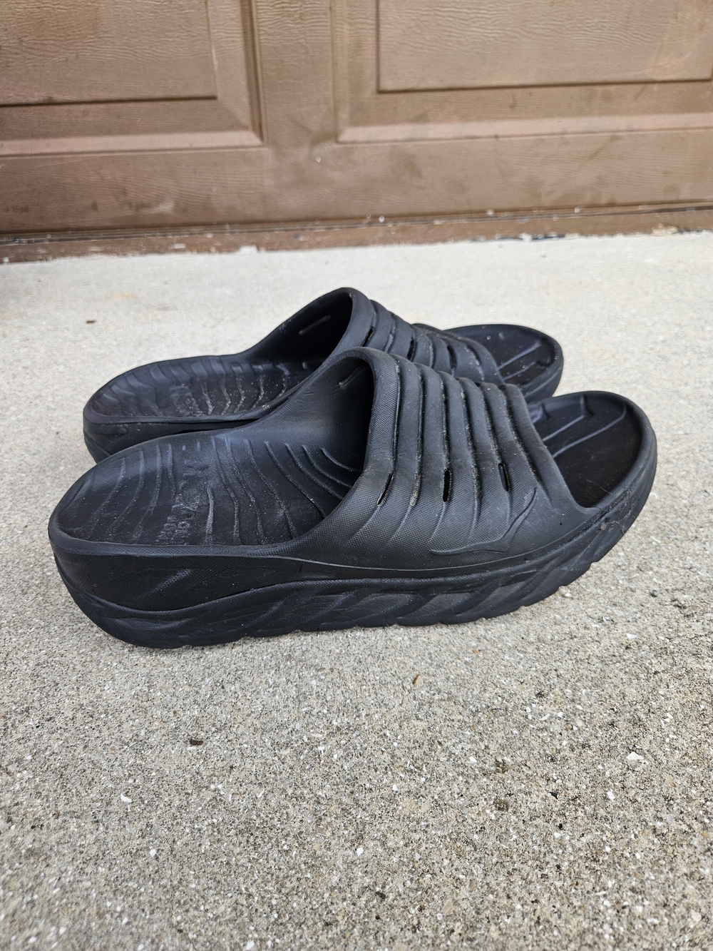 Hoka One One Women's 11 Men's 9 Recovery Slides Sandals Shoes Cushion Black